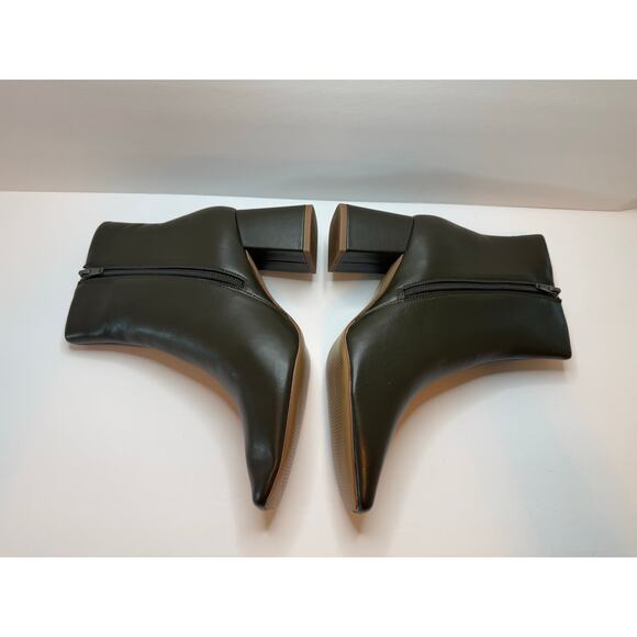 Journee Collection Olive Color Boot - Picture 3 of 5